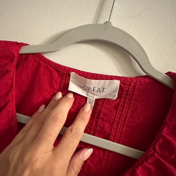 The Great The Hankie Top Red with White Floral Collar Button Front Size Large - Picture 4 of 7